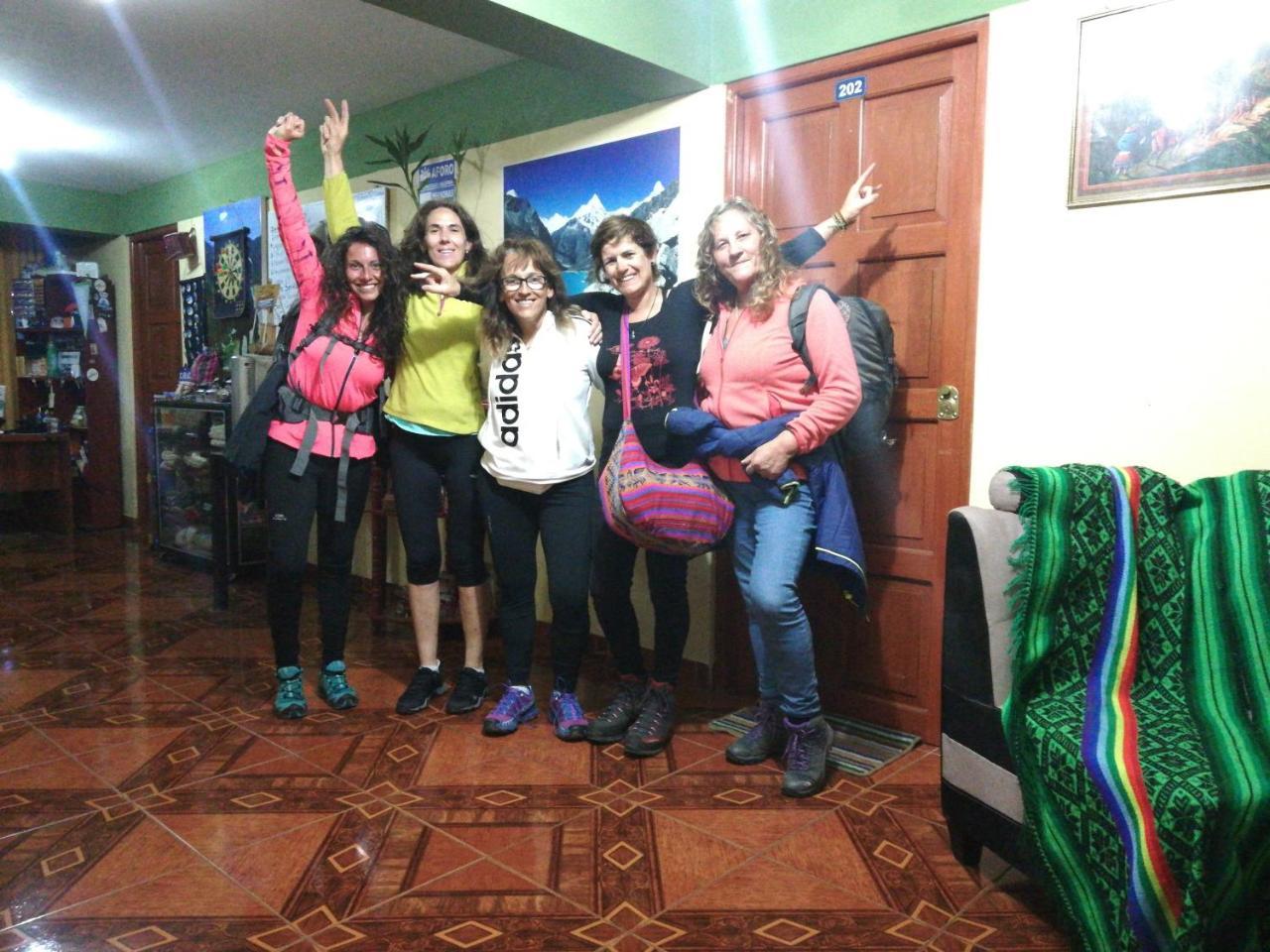 Scheler Artizon Trek'S House Vandrerhjem Huaraz  Eksteriør bilde